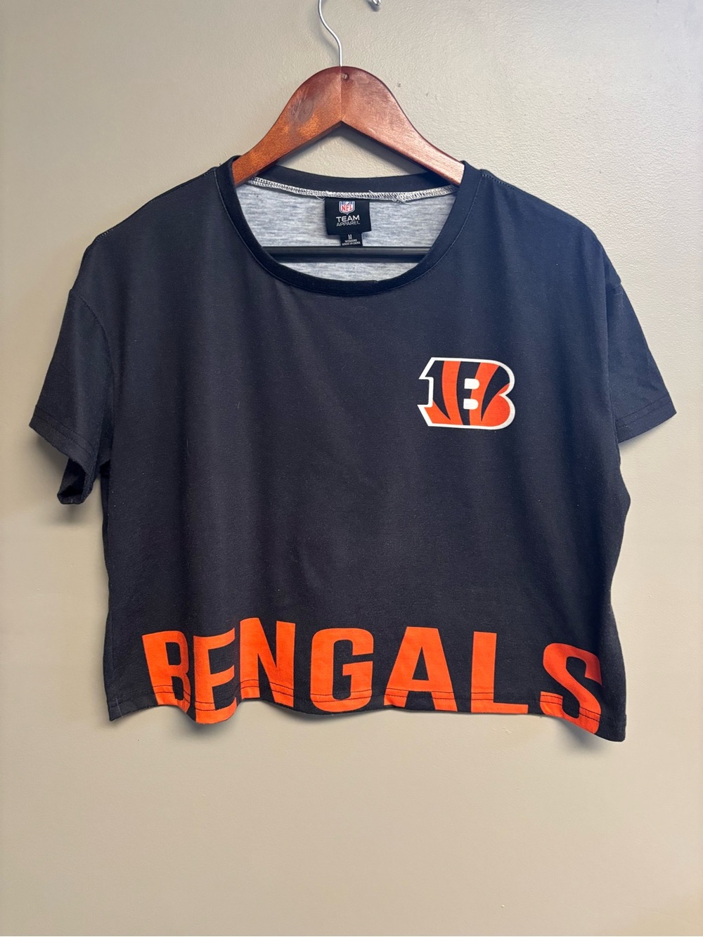 NFL Team Apparel Cincinnati Bengals Blue and Orange Women's Crop Top Tee
